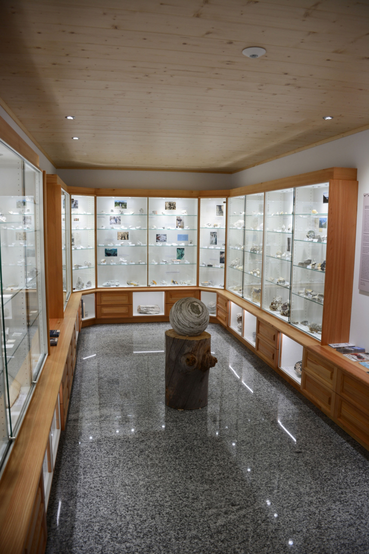 Dritter Raum eröffnet Juni 2019, Ausbau abgeschlossen.